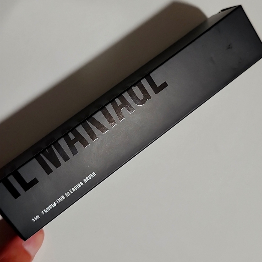 Il Makiage Brush #100